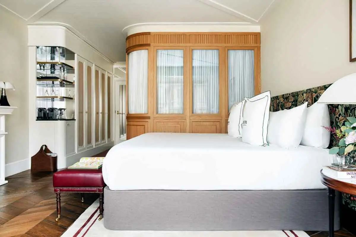 BHM_BLESS_DELUXE_PREMIUM_1200x800_04_PRODUCTO_REV00