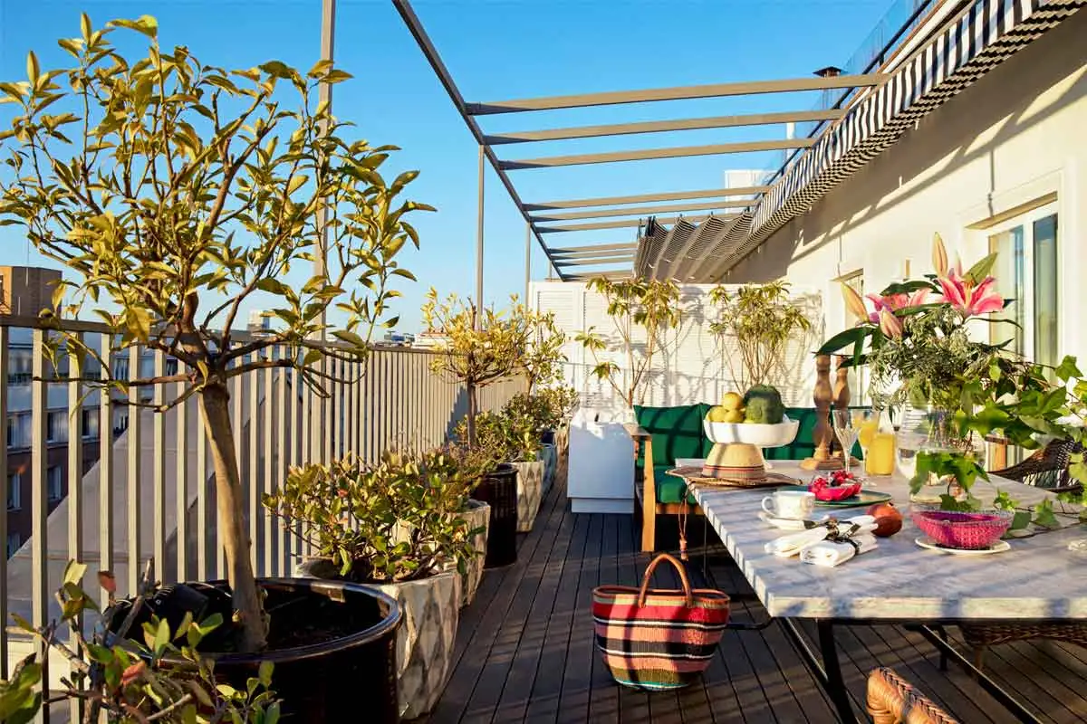 BHM_COUTURE_1200x800_03_LIFESTYLE_REV00