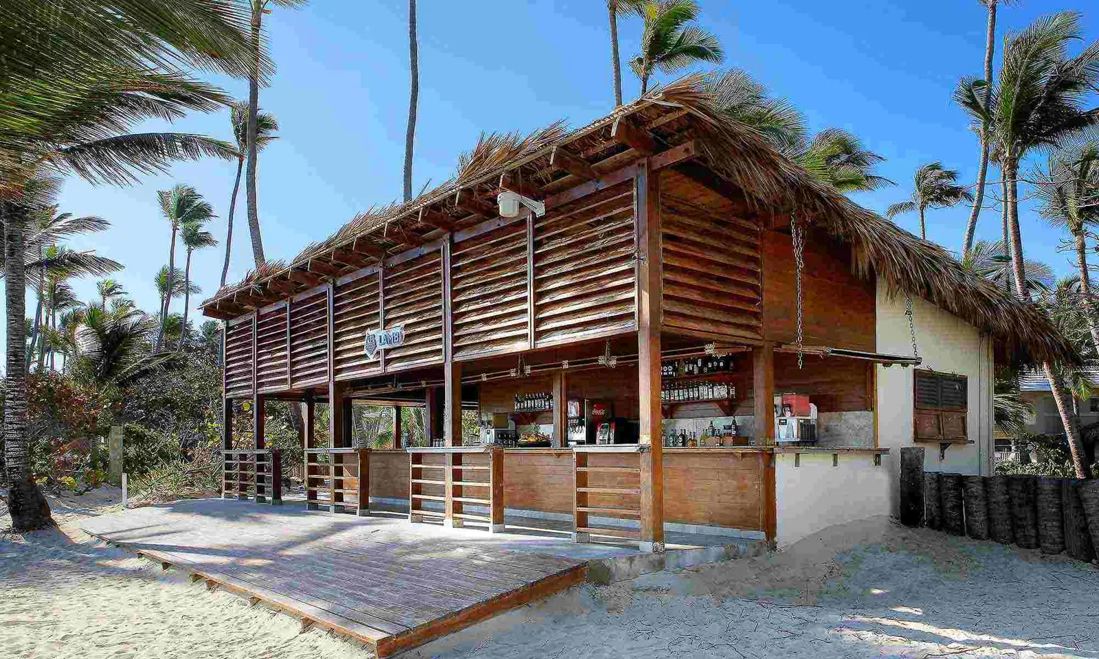 Grand-Palladium-Punta-Cana-BAR-LAMBI-1