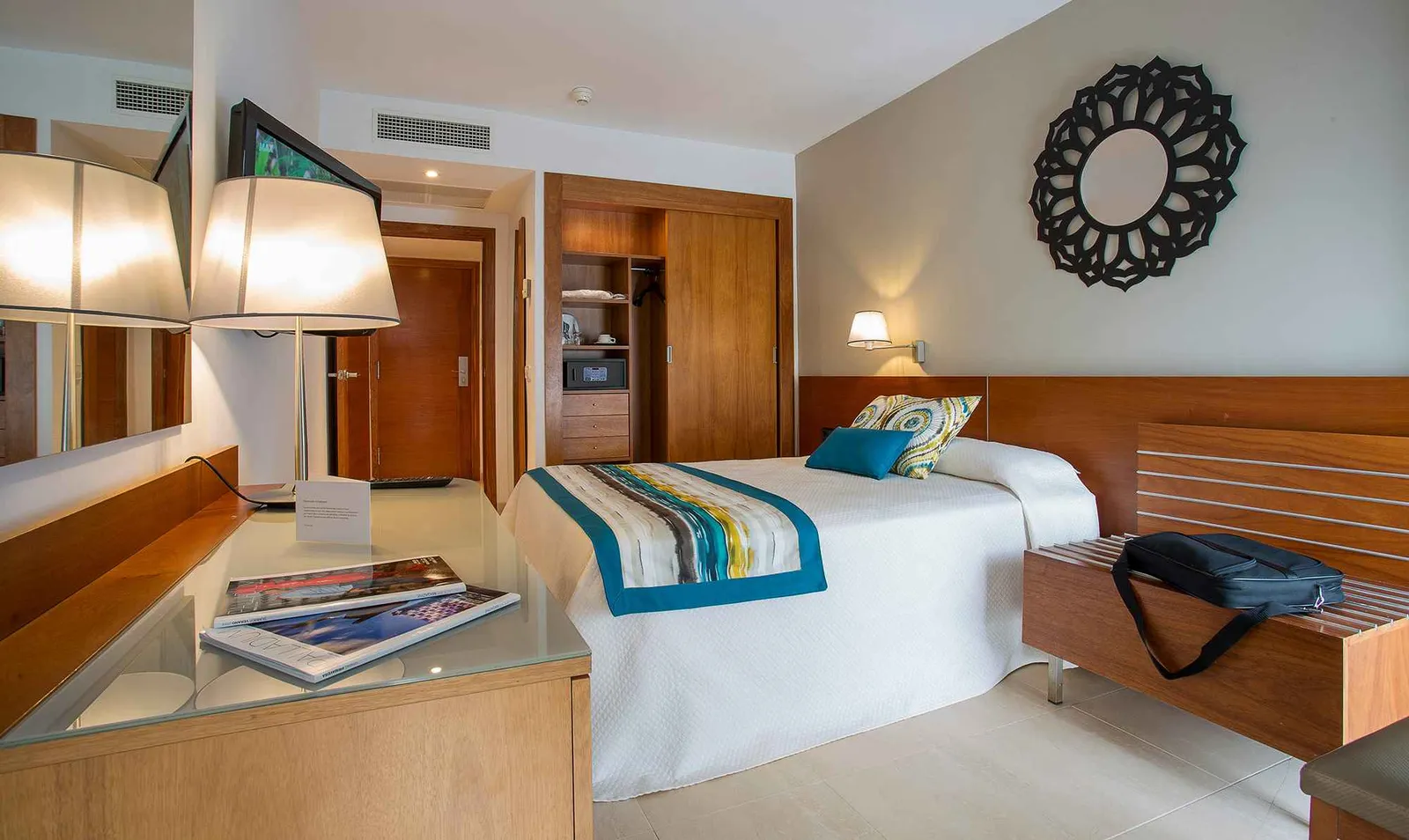 PHG-PALMYRA-SINGLE-DELUXE-SEAFRONT-VIEW-20171013_125253