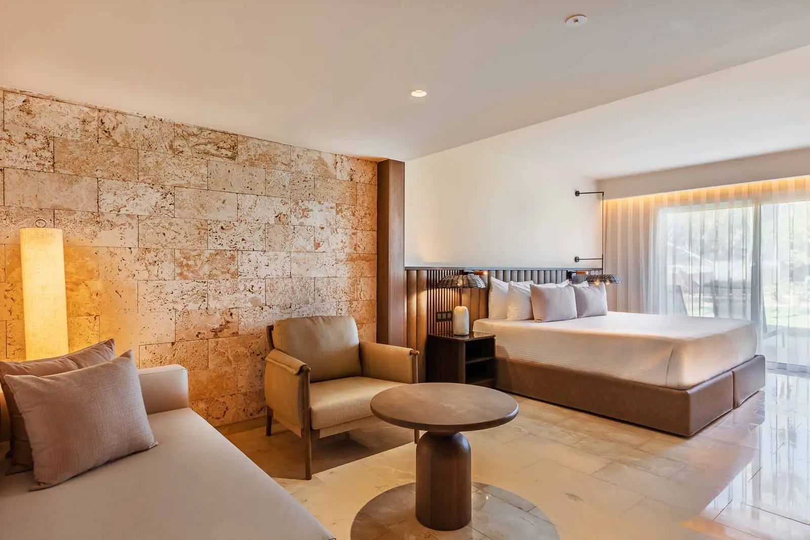 superior-junior-suite-private-pool