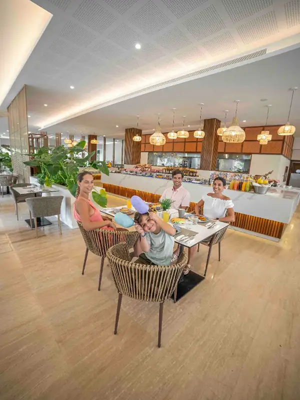 Family Selection at Grand Palladium Kantenah Resort & Spa