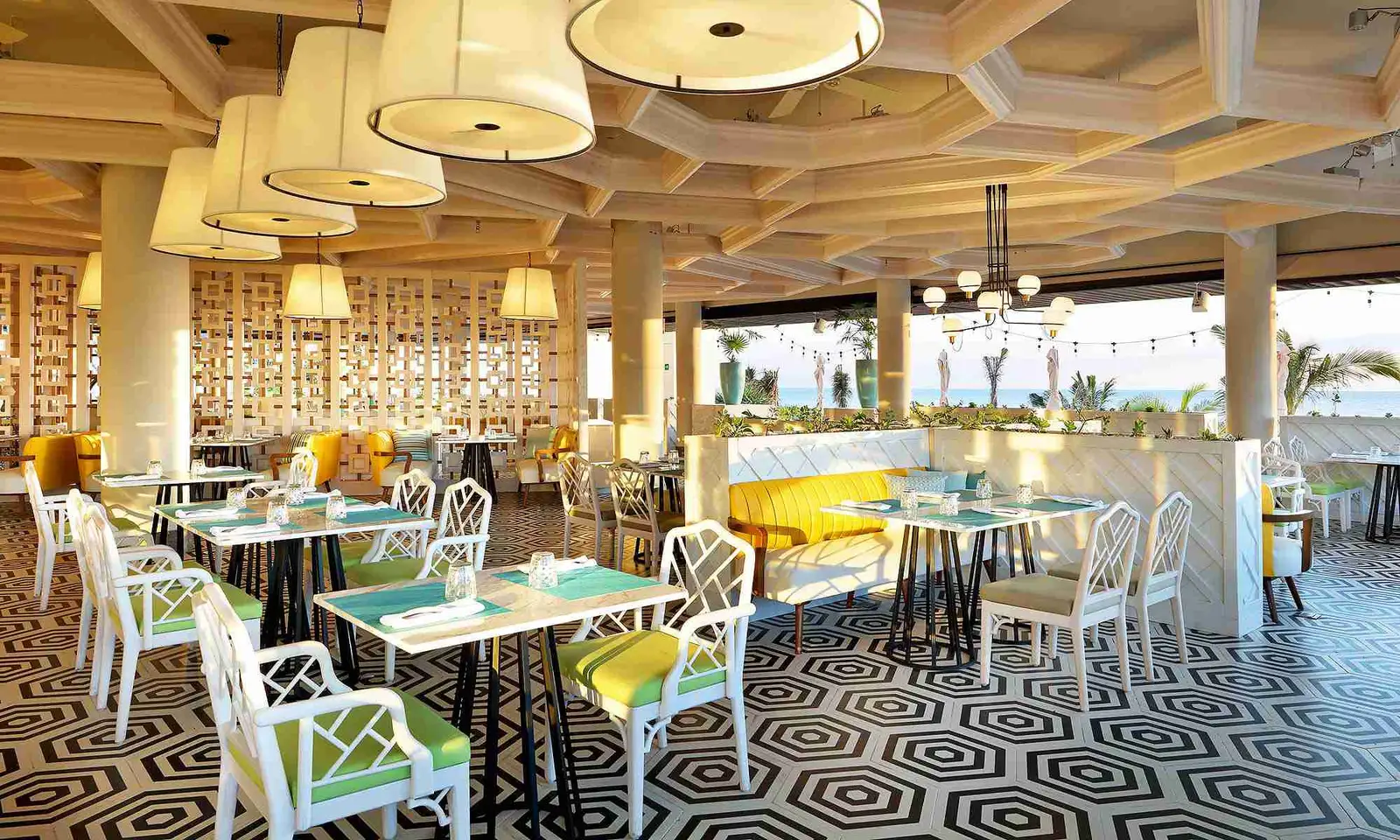 TRS-Coral-Hotel-header-gastronomia