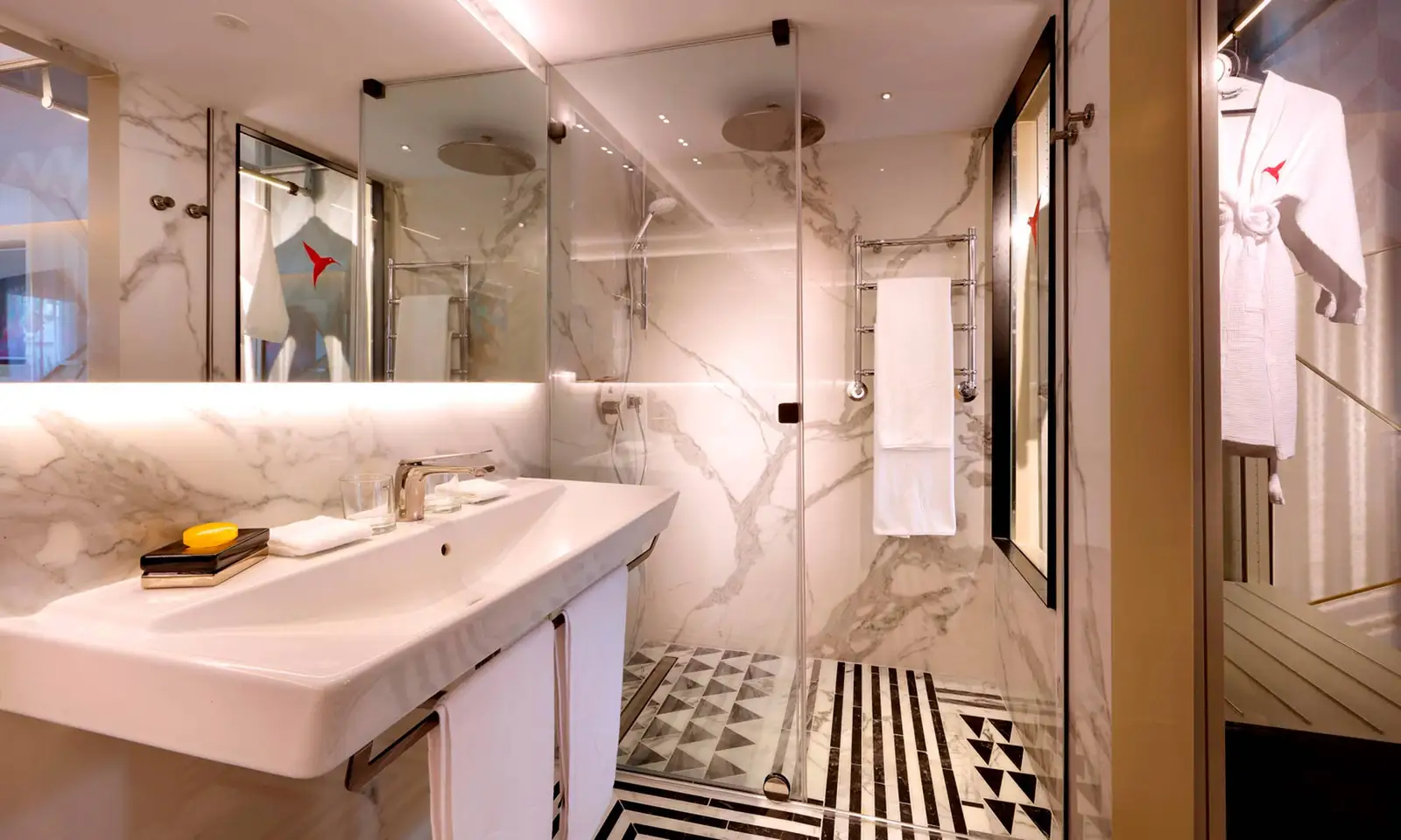 Ushuaia Ibiza Beach Hotel Superior Swim Up