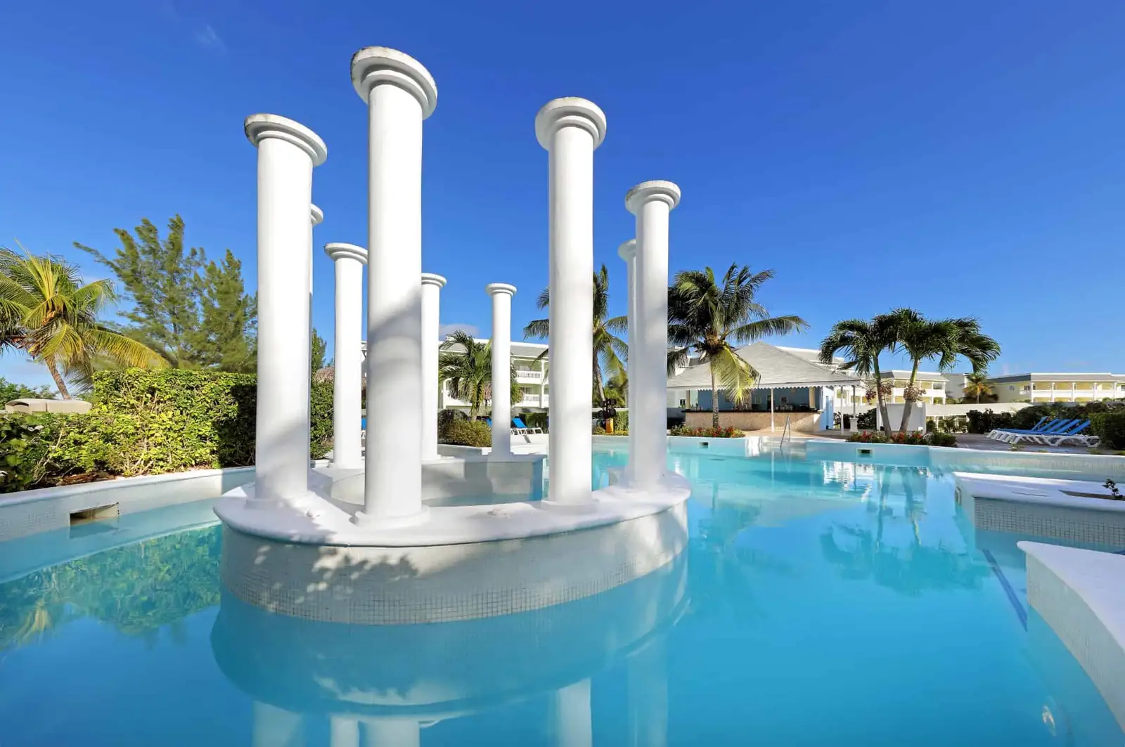 Grand_Palladium_Jamaica_Roselle_pool4
