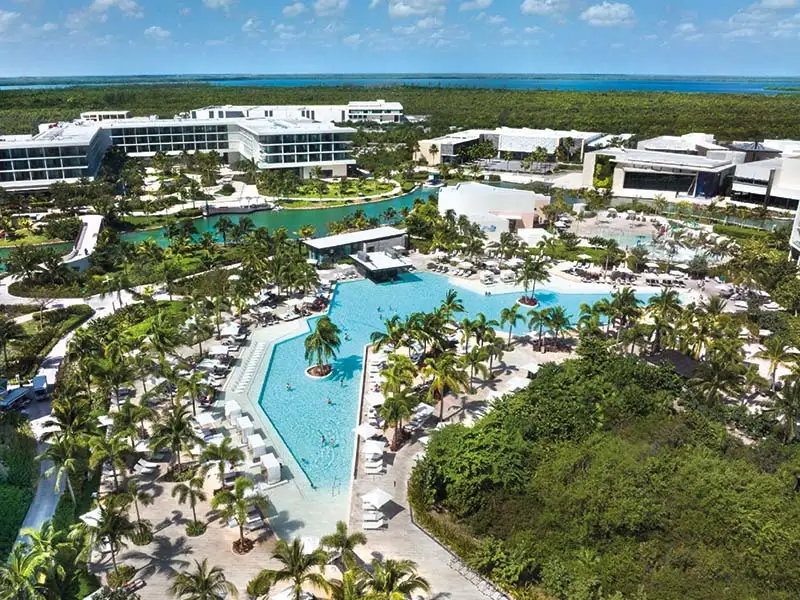 Family Selection at Grand Palladium Costa Mujeres Fachada