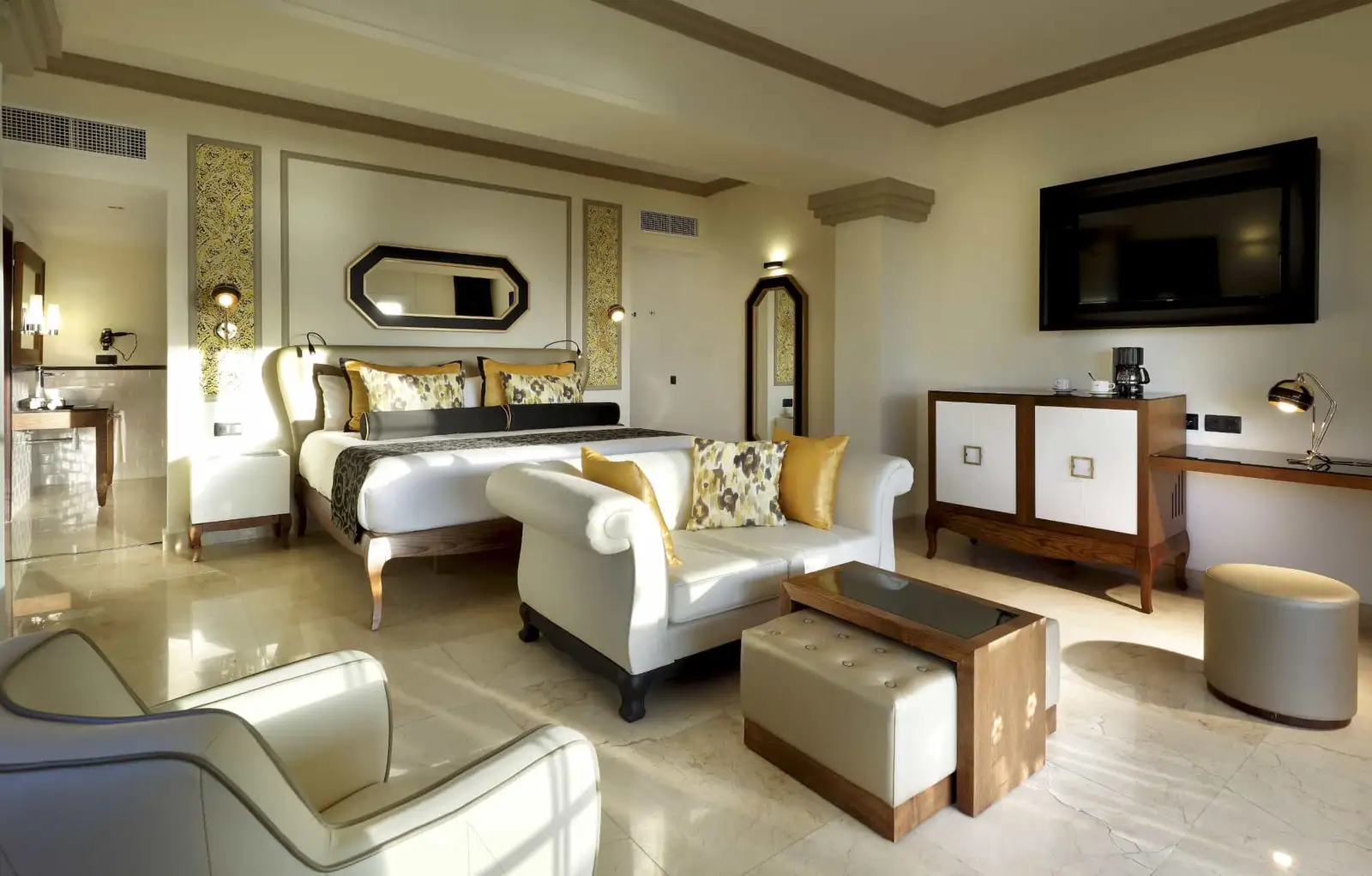 Grand_Palladium_Lady_Hamilton_Romance_Villa_Suite