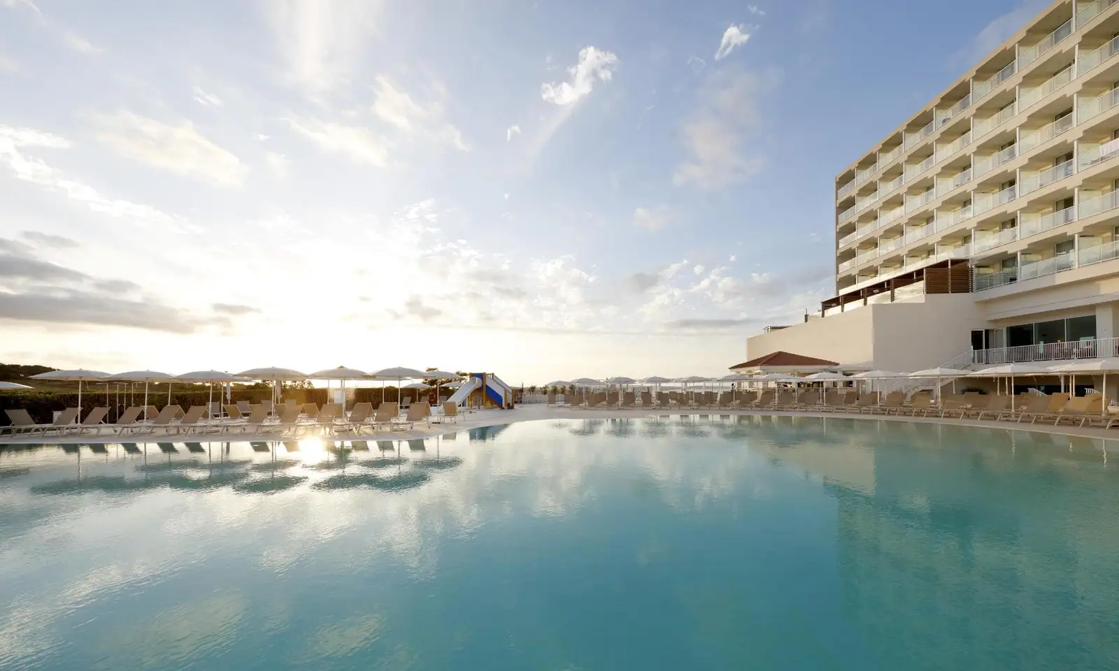 Palladium-Hotel-Menorca-EL-HOTEL