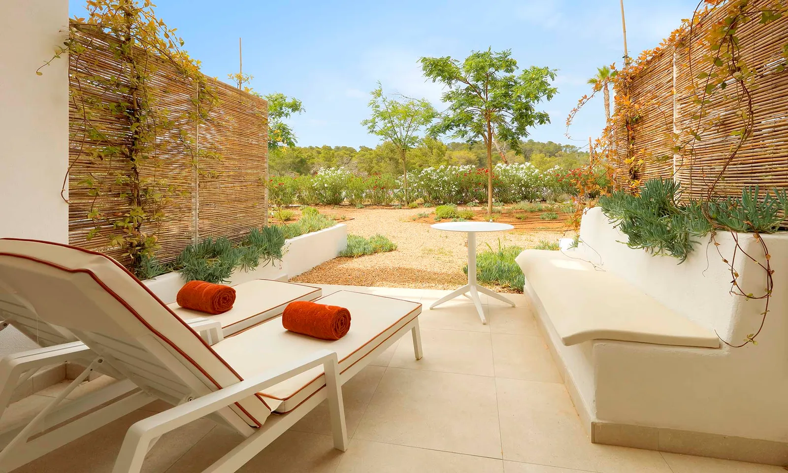 Signature-Level-TRS-Ibiza-Signature-Level-Deluxe4