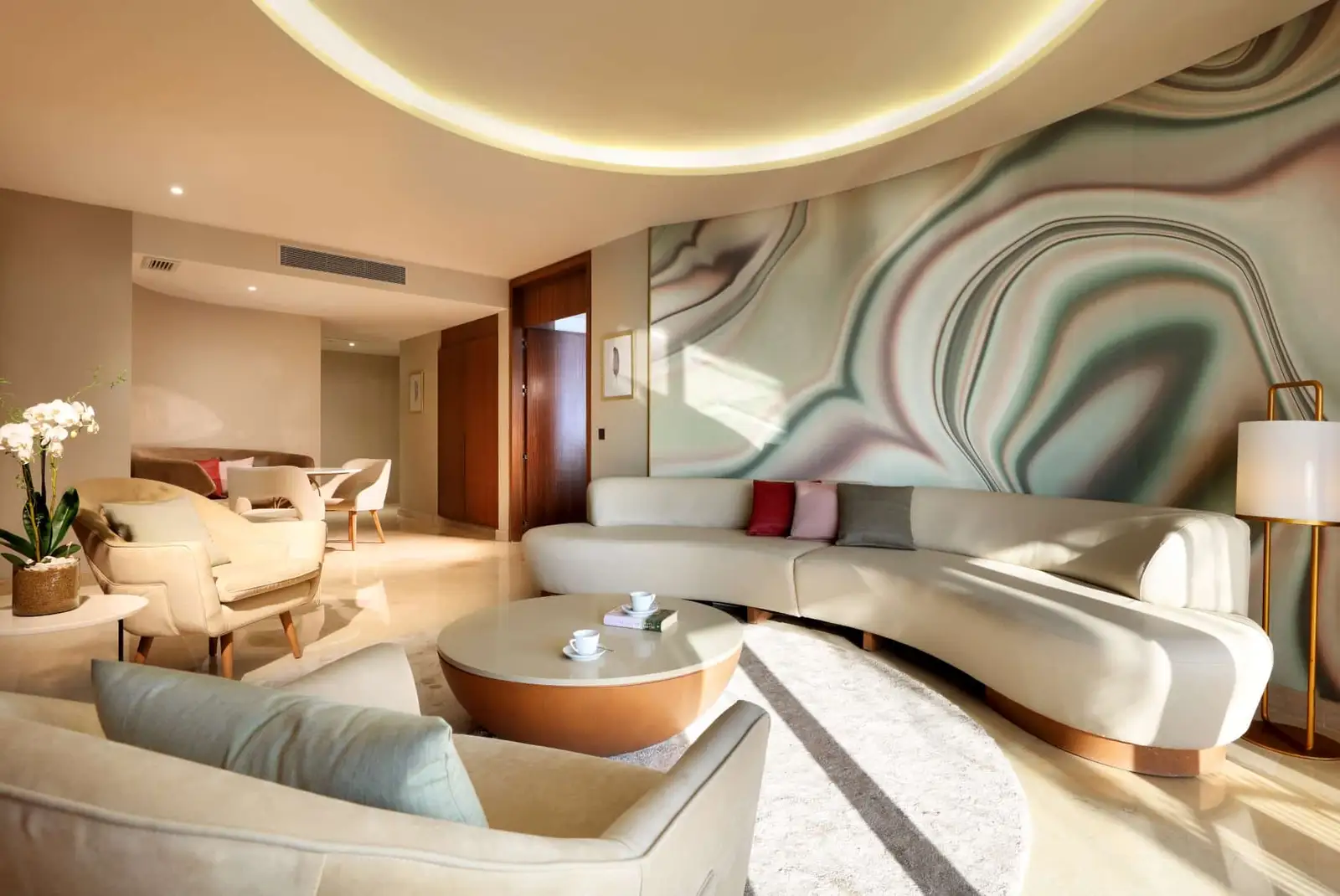 TRS-Coral-Hotel-Signature-Suite-Swim-up-Beachfront-Panoramic-Ocean-View6