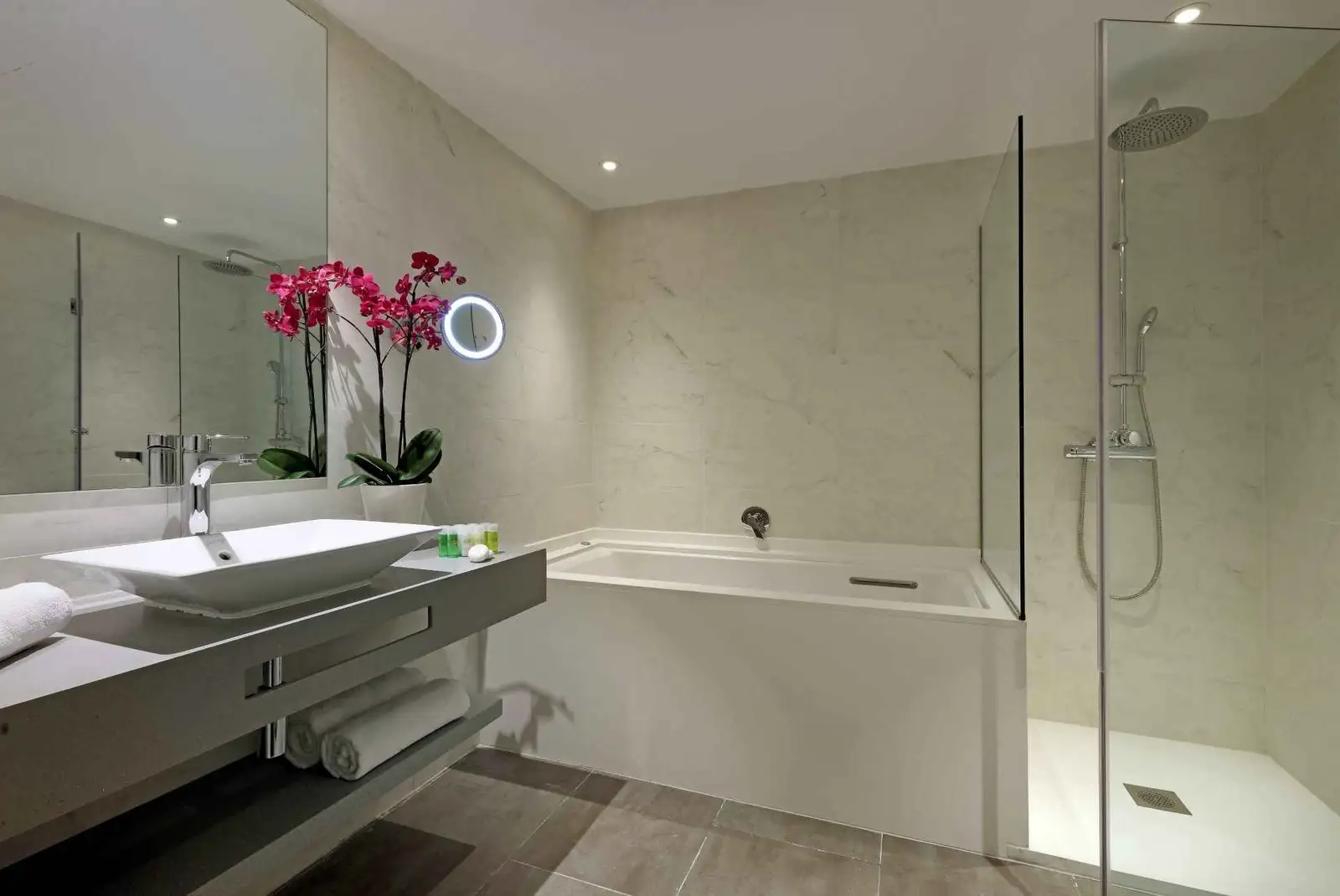 Palladium-Hotel-Cala-Llonga-Suite5