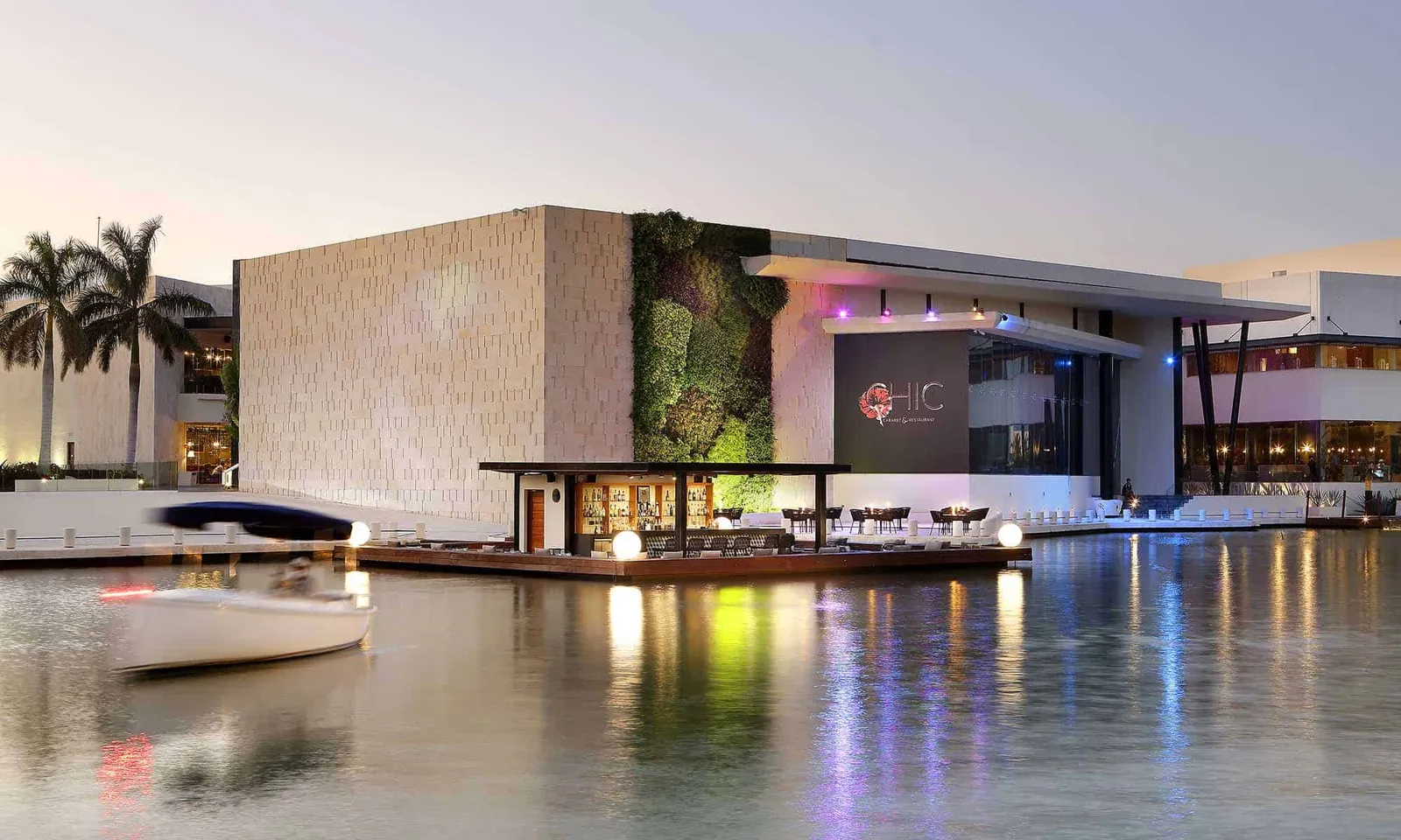 Grand-Palladium-Costa-Mujeres-Resort-Spa-Bar-Aqua