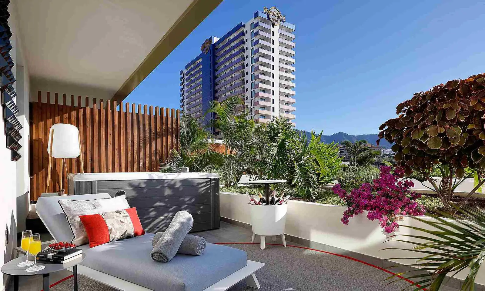 hard-rock-hotel-tenerife_amplified-rock-suite_04