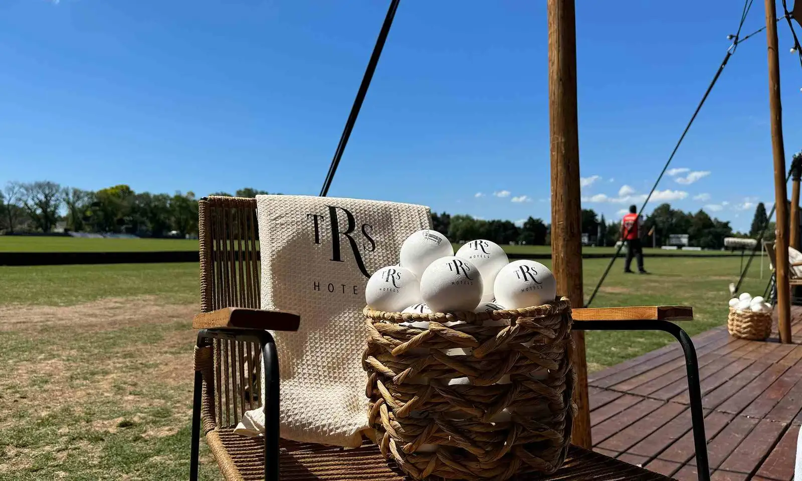 triple-corona-polo-galeria4