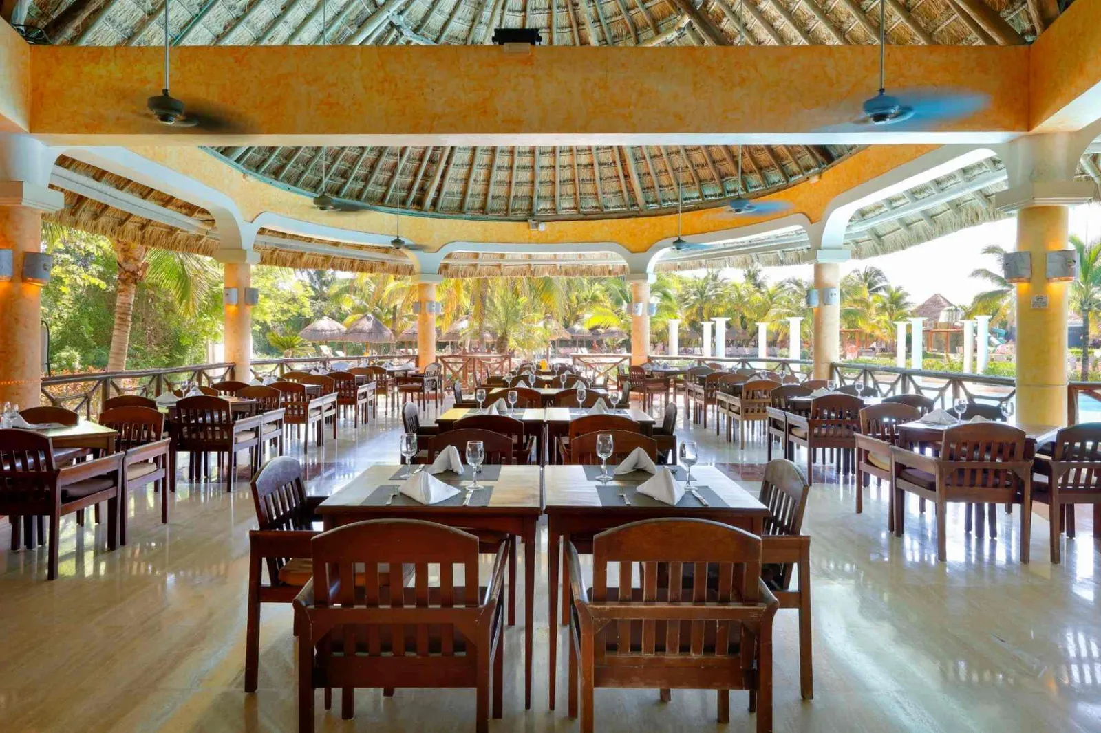 Grand-Palladium-Riviera-Maya-El-Gran-Azul2