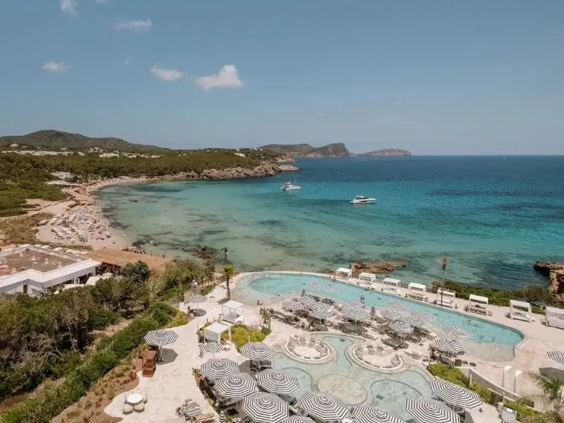 Bless Ibiza Cala Nova piscina