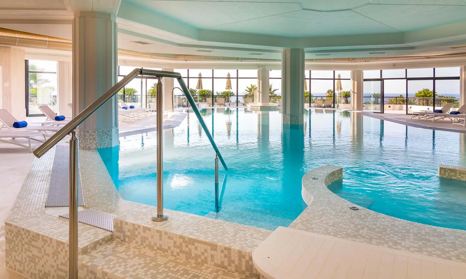 The Signature Level at Grand Palladium Sicilia Resort & Spa y Grand Palladium Sicilia Resort & Spa Zentropia