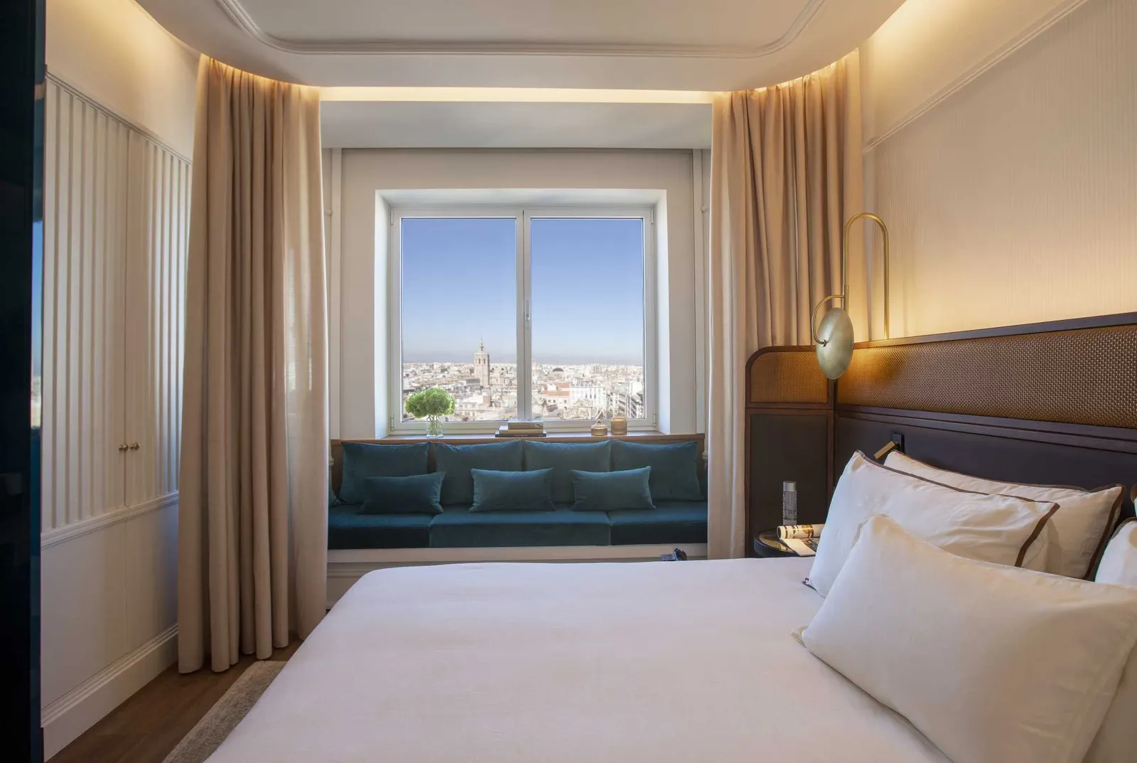 Only-YOU-Hotel-Valencia_Premium_con_vistas_06