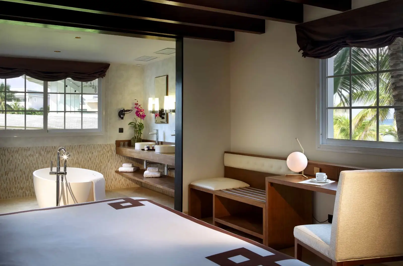 Grand_Palladium_Lady_Hamilton_Ambassador_Suite5