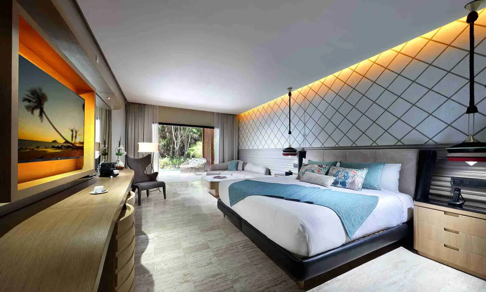 TRS-YUCATAN-HOTEL-Junior-Suite-Private-Pool-Poolside