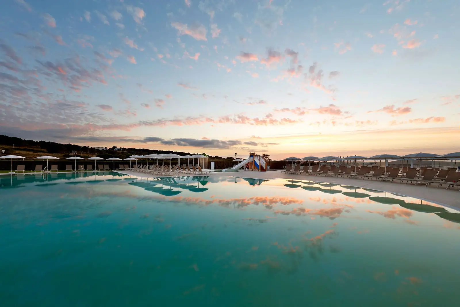 Palladium-Hotel-Menorca-Piscina-principal-5