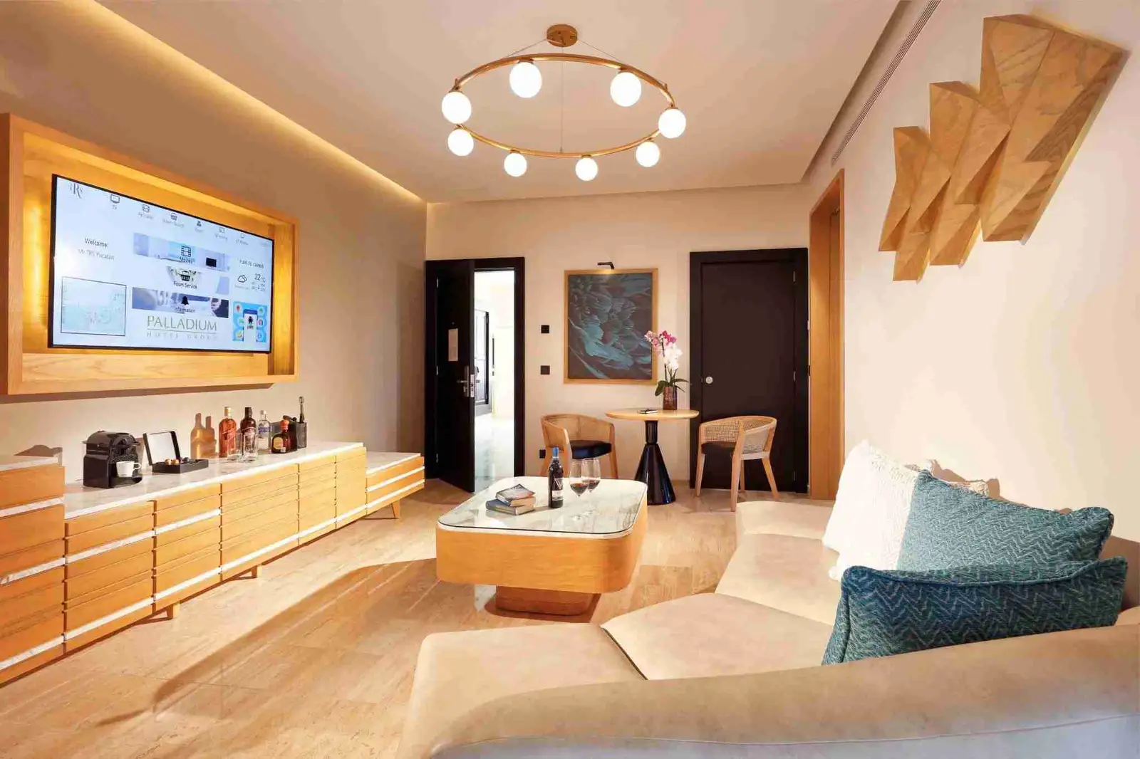 TRS-YUCATAN-HOTEL-Suite-Poolside4