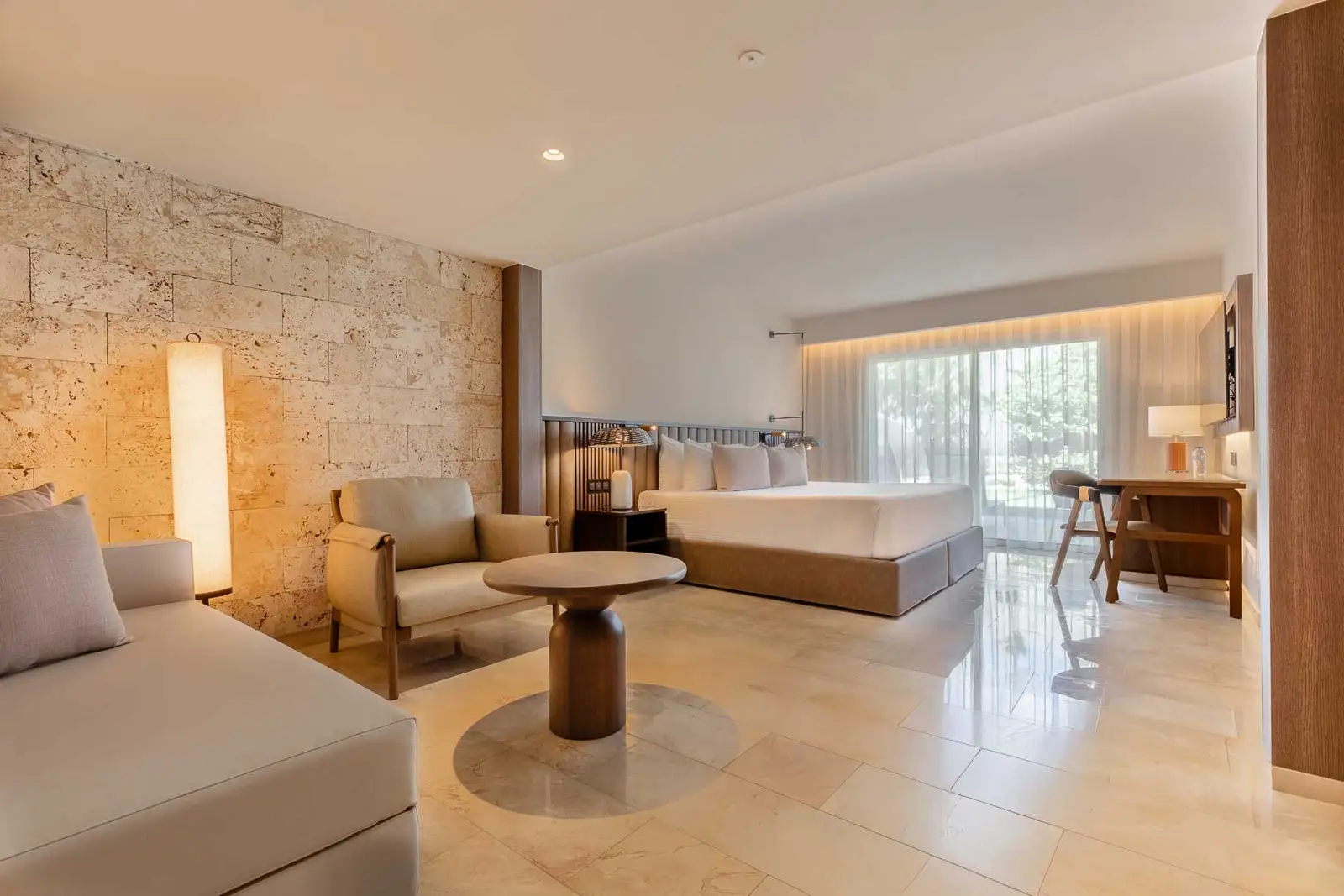 superior-junior-suite-private-pool