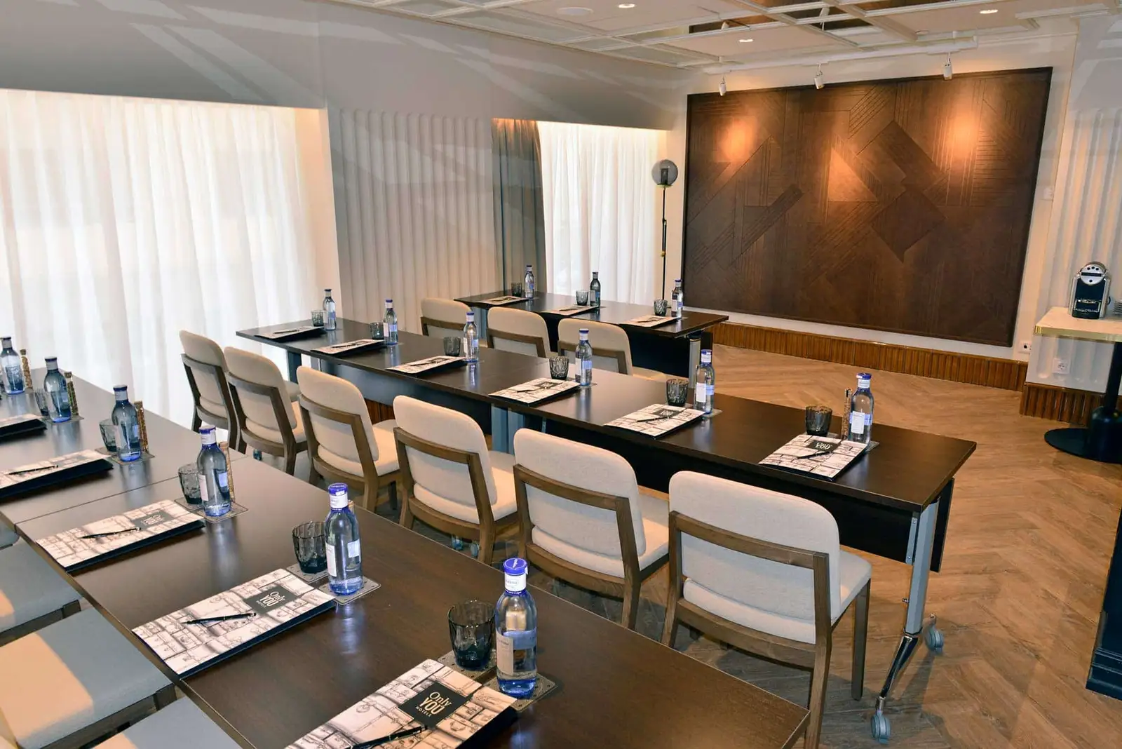 Only_YOU_Valencia_Hotel_The_Explorer_Room_1