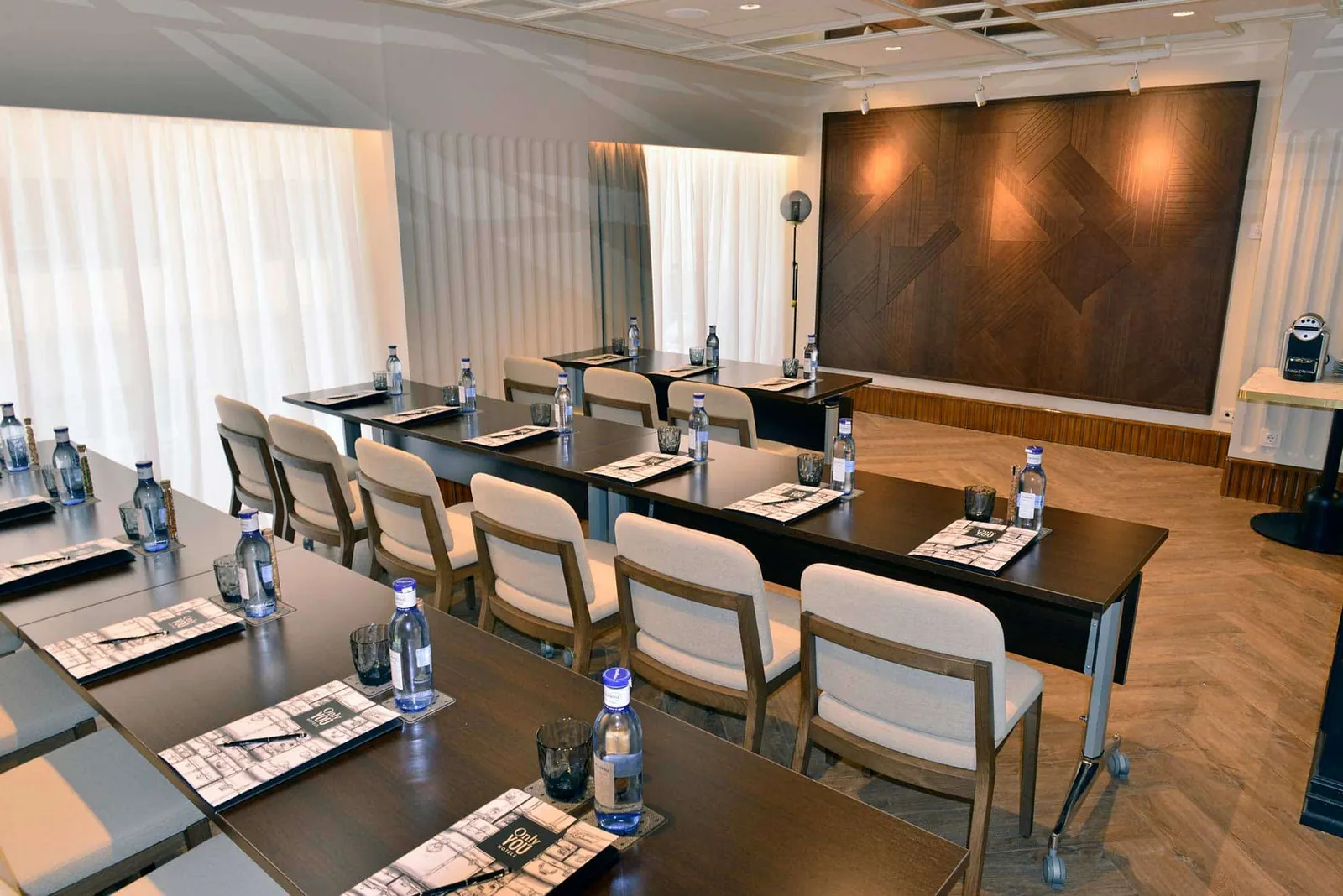 Only_YOU_Valencia_Hotel_The_Explorer_Room_1