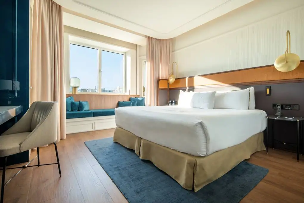 Only-YOU-Hotel-Valencia_Premium_con_vistas_01