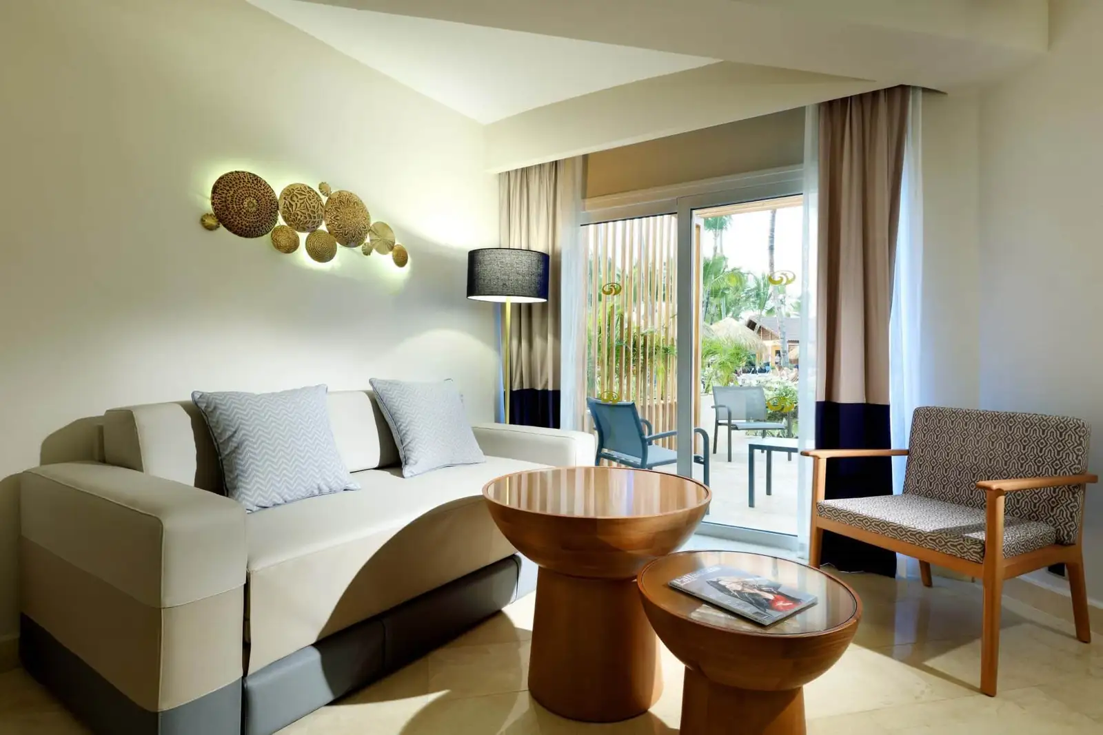 Grand-Palladium-Punta-Cana-Junior-Suite-garden-view4