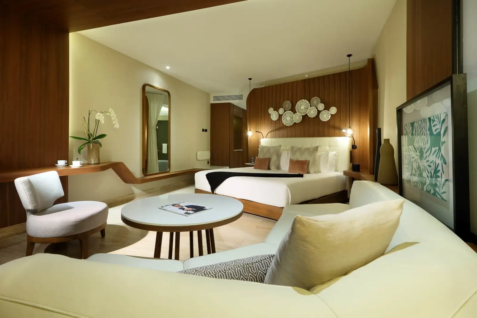 TRS-Coral-Hotel-Junior-Suite-swim-up-beachfront-ocean-vie2