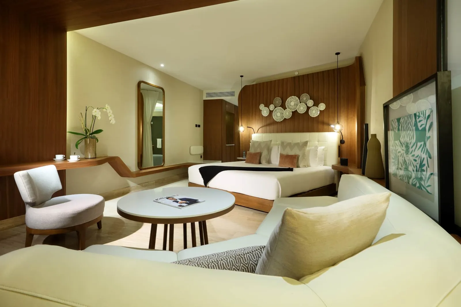 TRS-Coral-Hotel-Junior-Suite-swim-up-beachfront-ocean-vie2