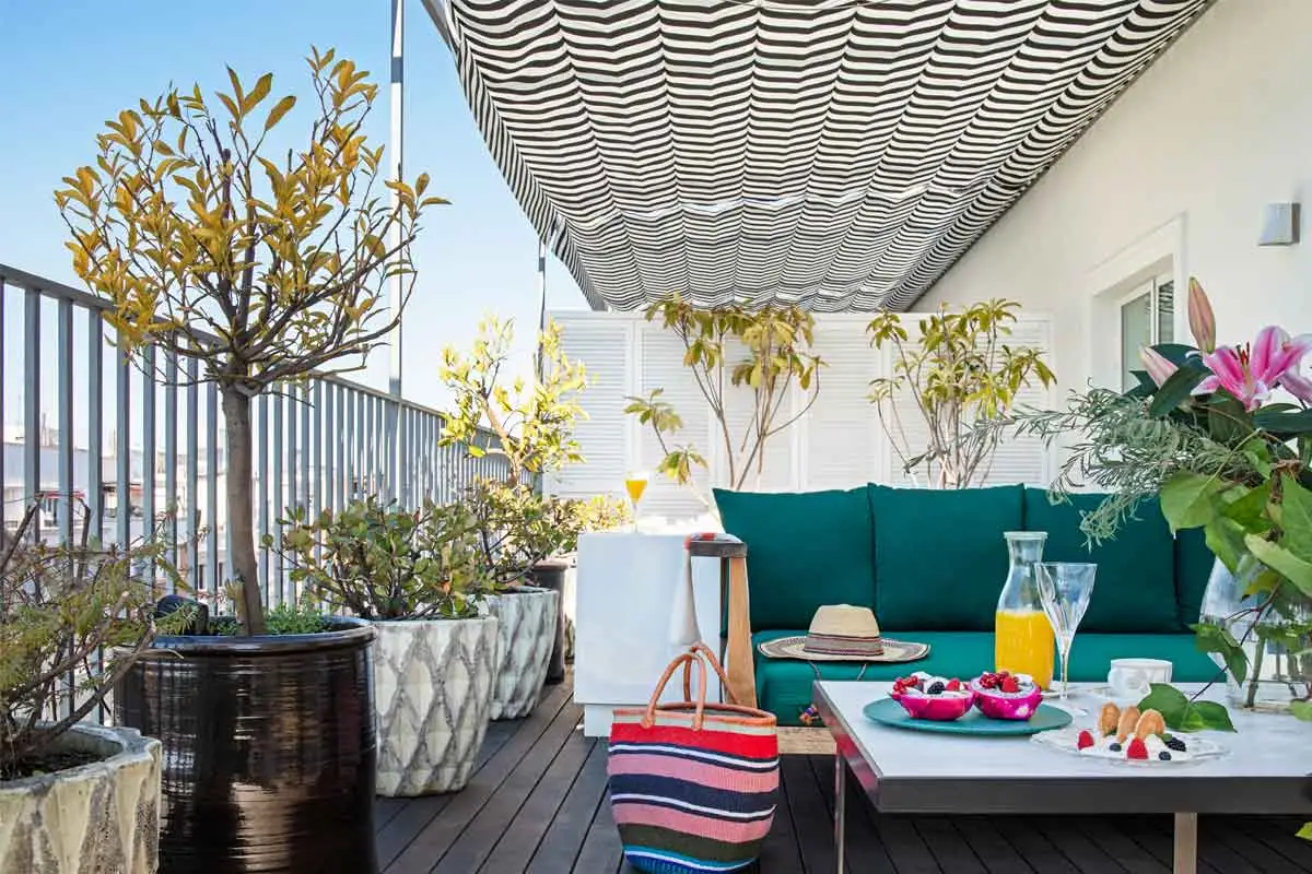 BHM_COUTURE_1200x800_04_LIFESTYLE_REV00