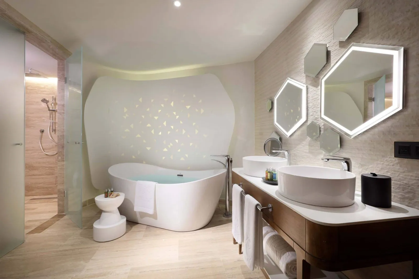 TRS-Coral-Hotel-Loft-Suite-Jacuzzi-Terrace-Ocean-View7