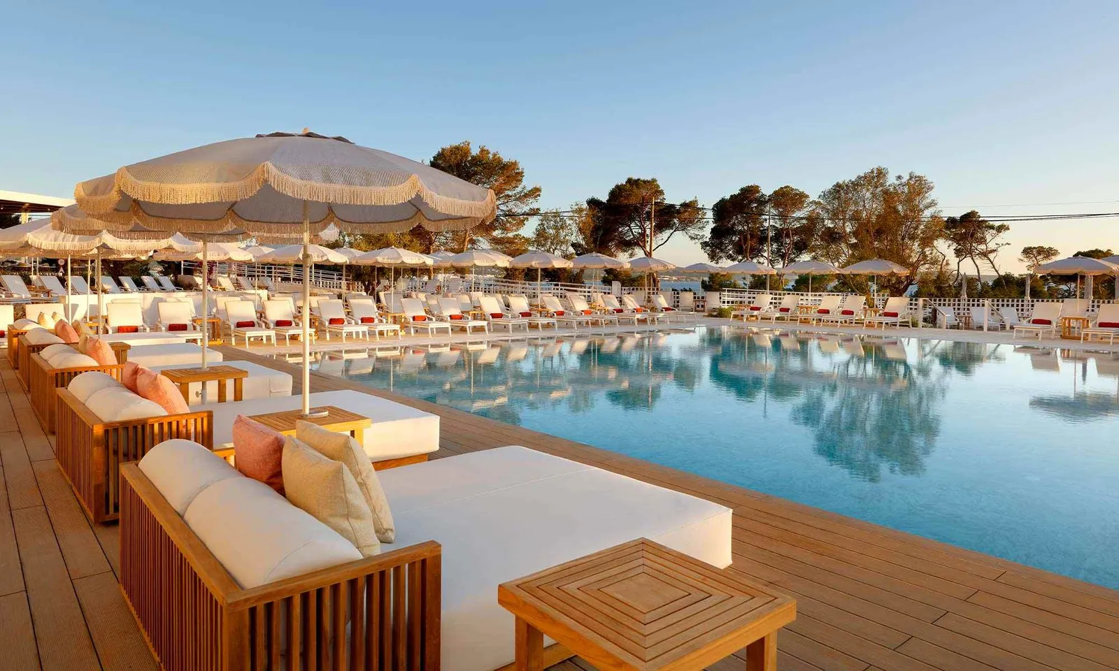 trs-ibiza-piscina-gaia