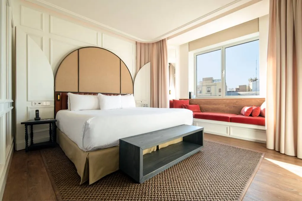 Only-YOU-Hotel_Valencia_Panorama_Suite_02