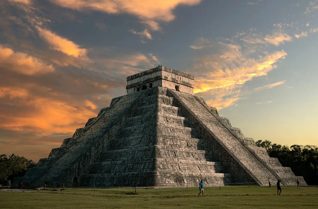 palladium_hotel_group_riviera_maya_chichen-itza-9.jpg