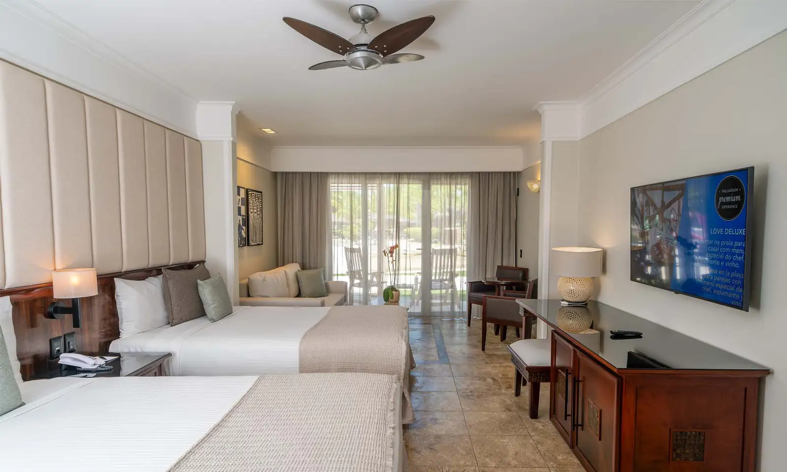 The Signature Llevel at Grand Palladium Imbassai Resort Junior Suite Pool Access