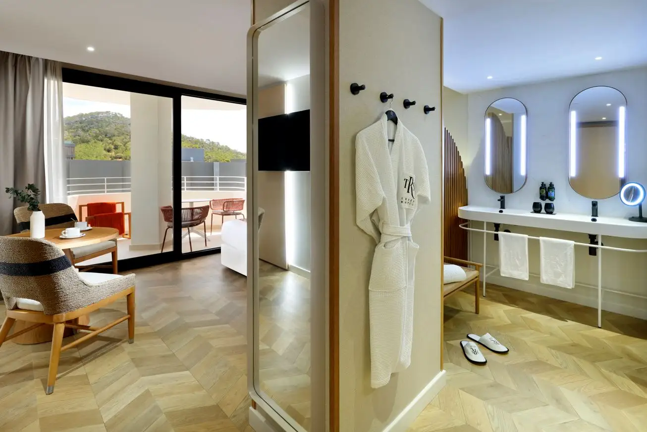 trs_ibiza_habitacion_deluxe.jpg