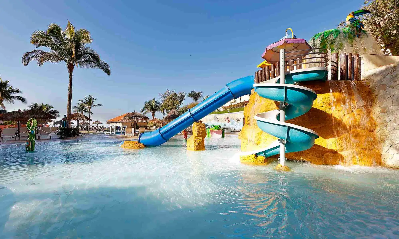 grand-palladium-vallarta-resort-spa-piscina-infantil-2