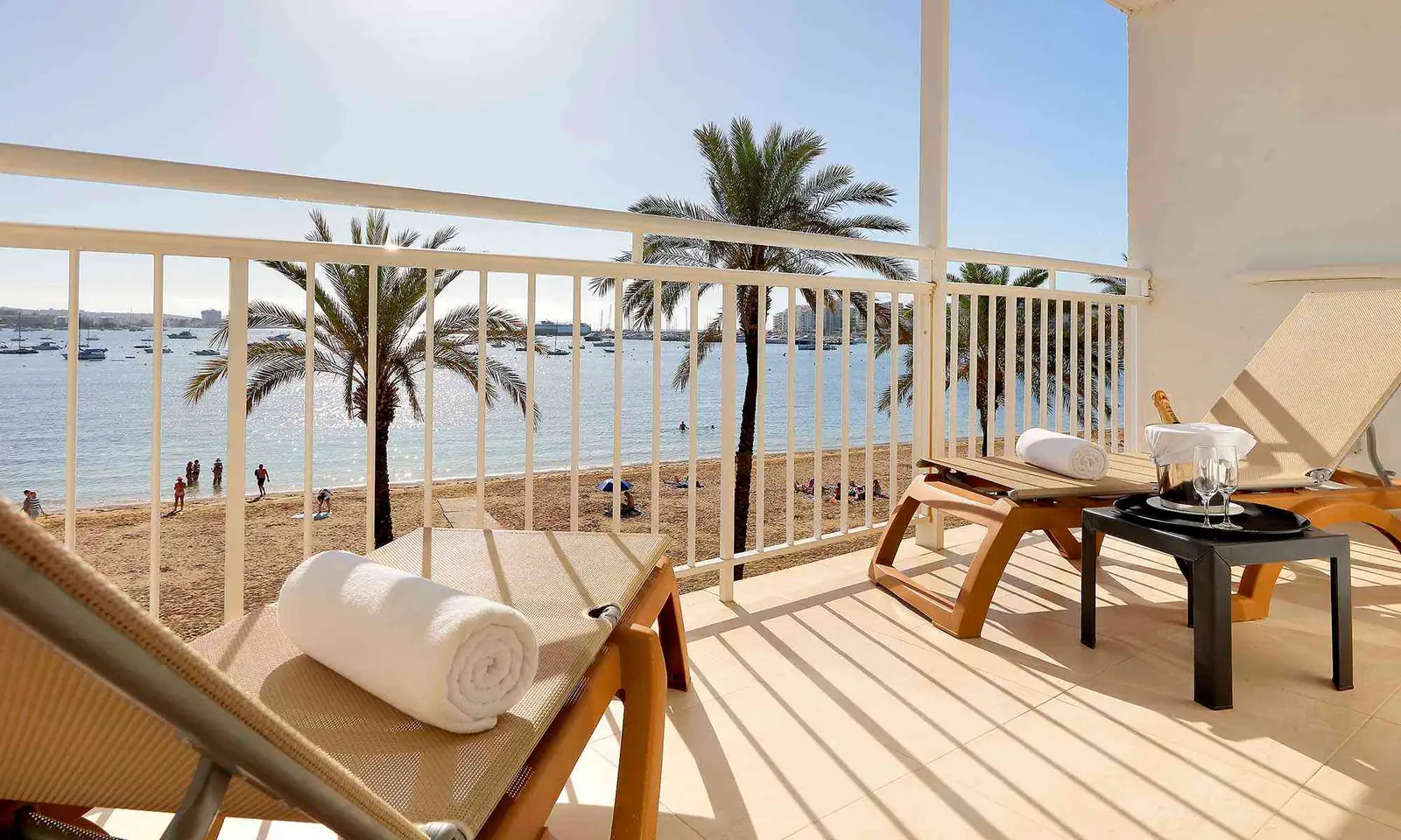 PHG-PALMYRA-JUNIOR-SUITE-PANORAMIC-SEA-VIEW-112_MG_5403