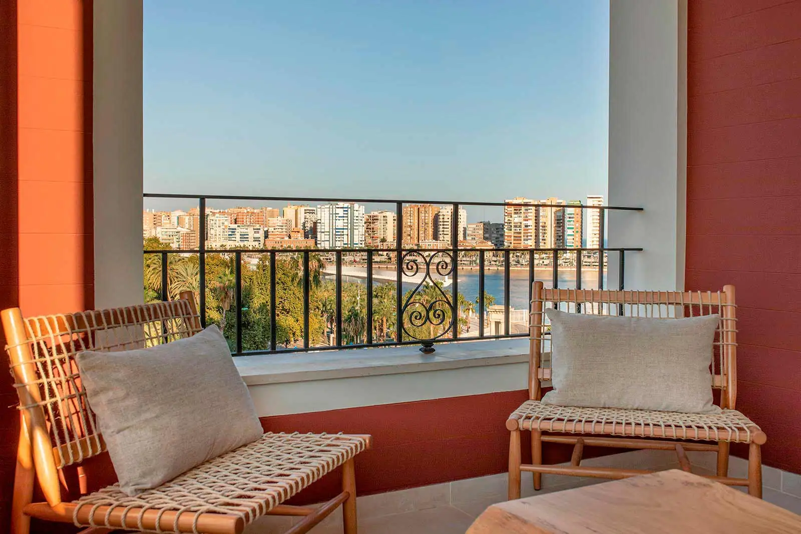 only-you-junior-suite-terrace-larios-12