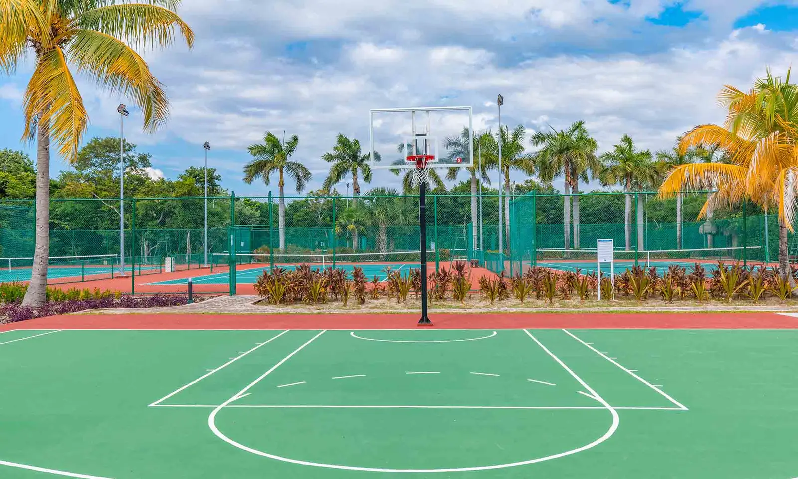 Grand Palladium Riviera Maya Resort & Spa Instalaciones Deportivas Baloncesto