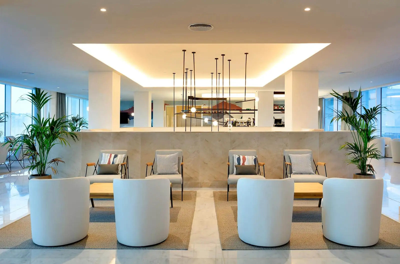 Palladium-Hotel-Menorca-Bar-Teatro-Sa-Pomada