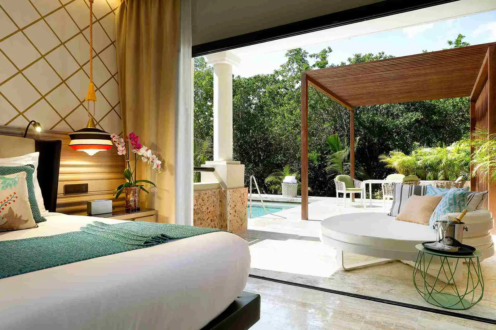 TRS-YUCATAN-HOTEL-Suite-Private-Pool-Poolside4