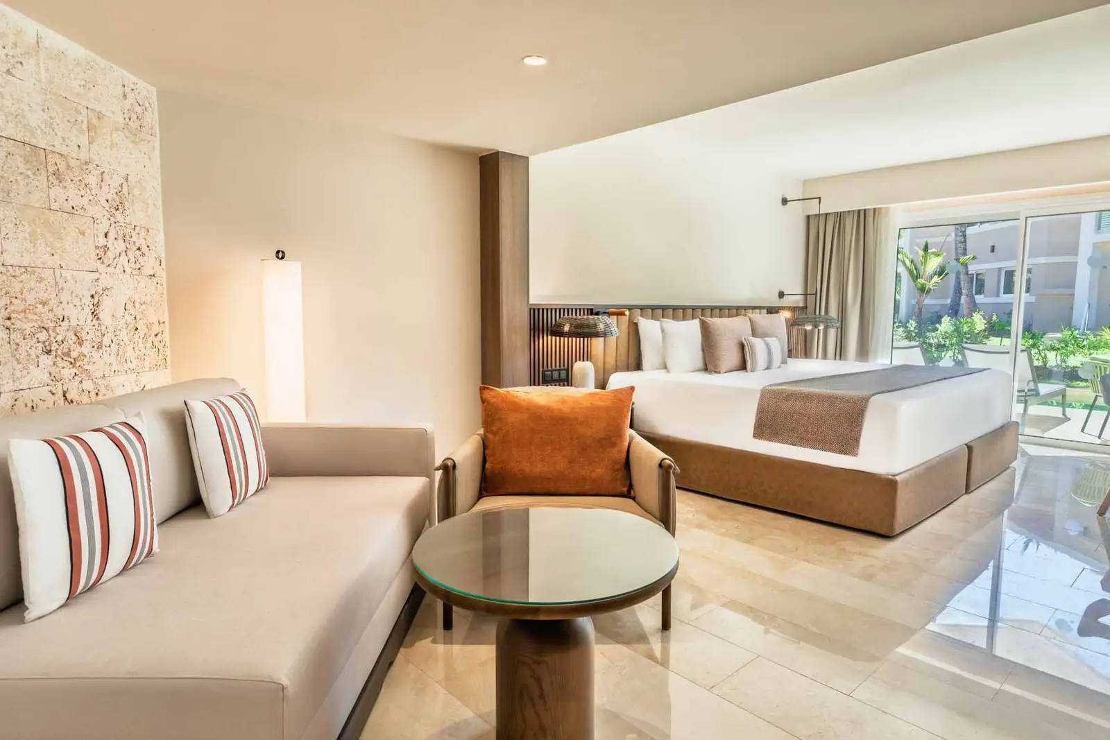 superior junior suite private pool