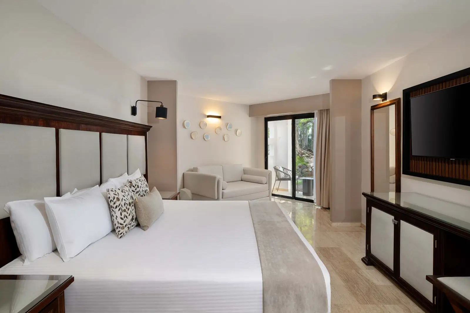 grand_palladium_vallarta_resort_spa_junior-suite.jpg