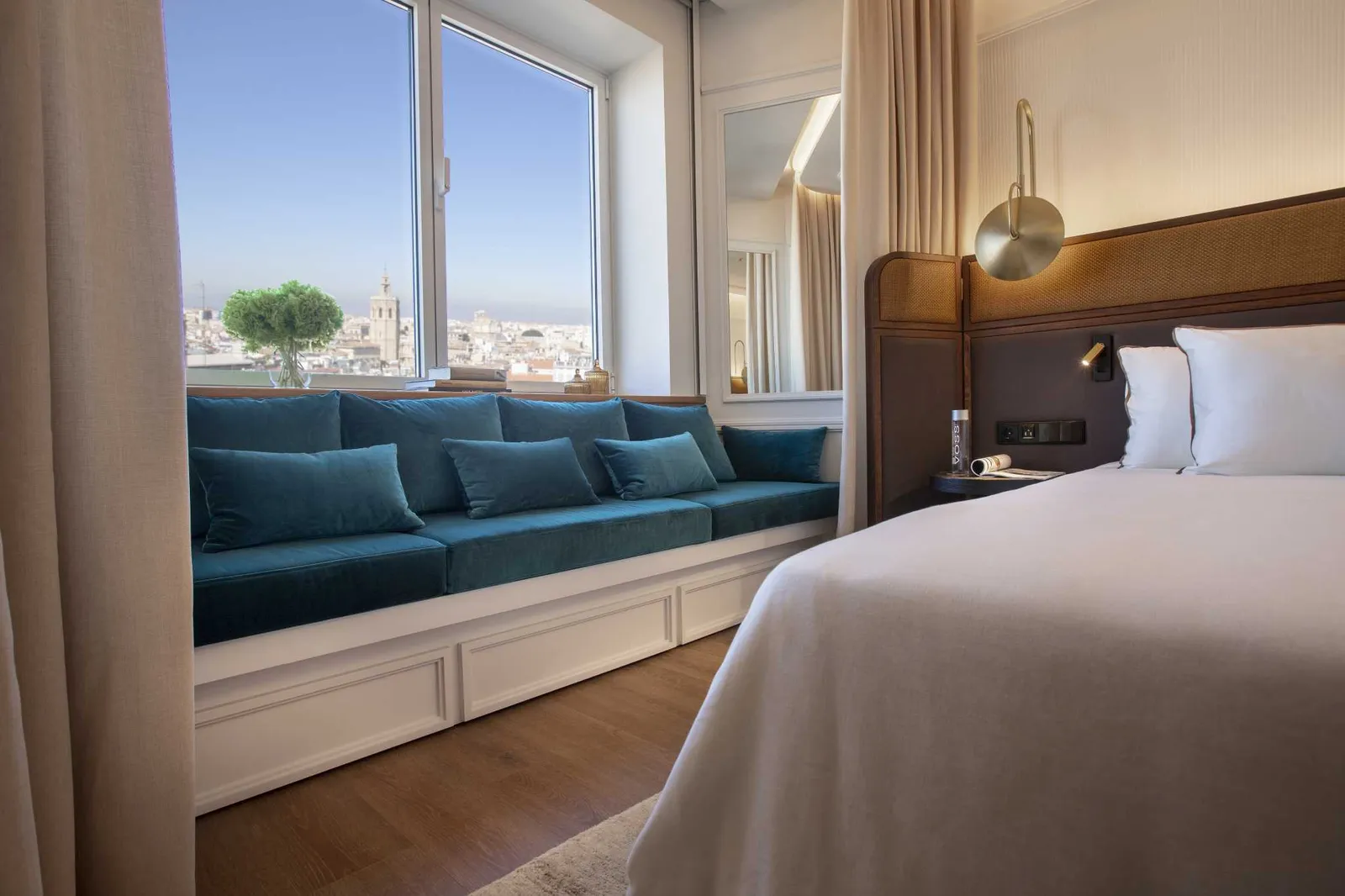 Only-YOU-Hotel-Valencia_Premium_con_vistas_05