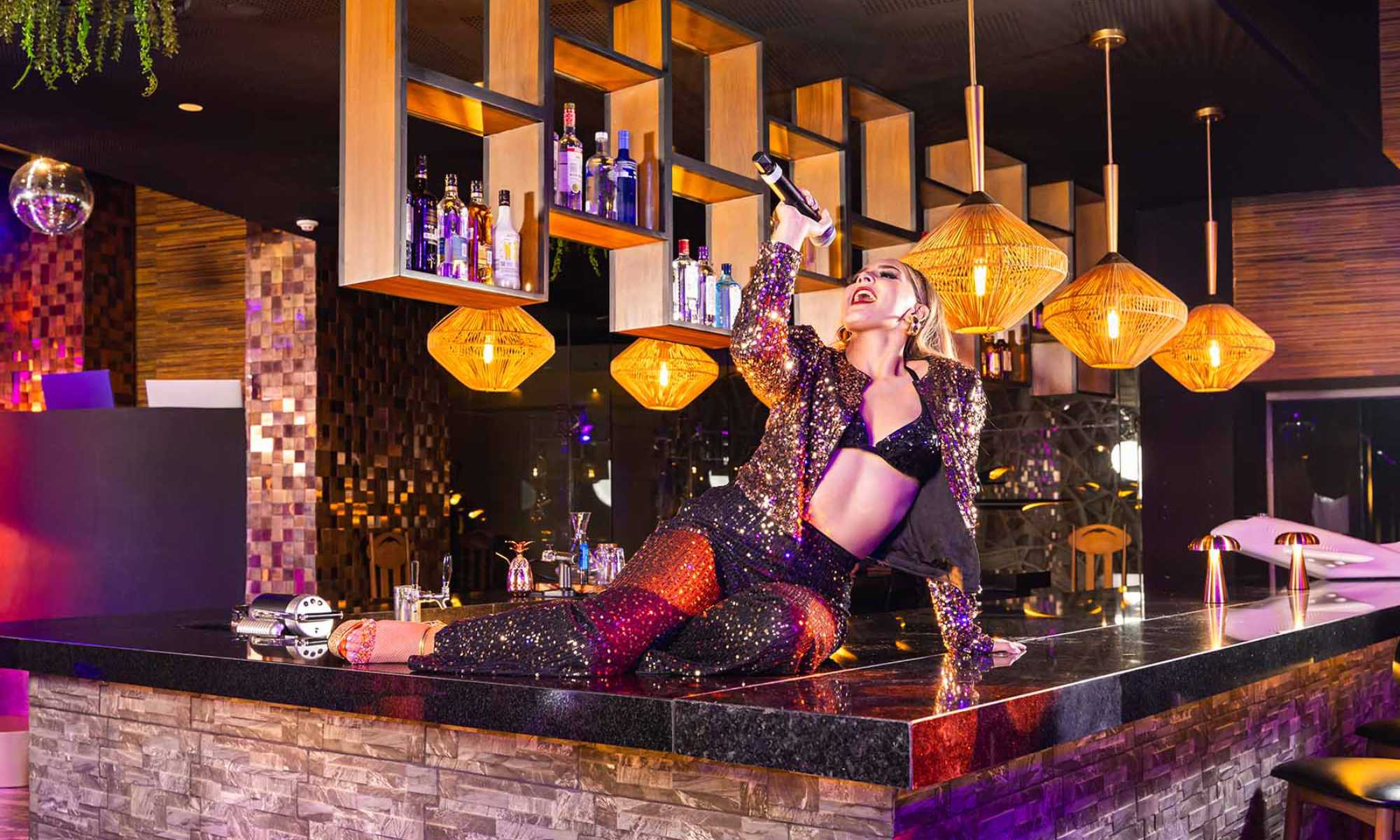 bravo-costa-mujeres_04